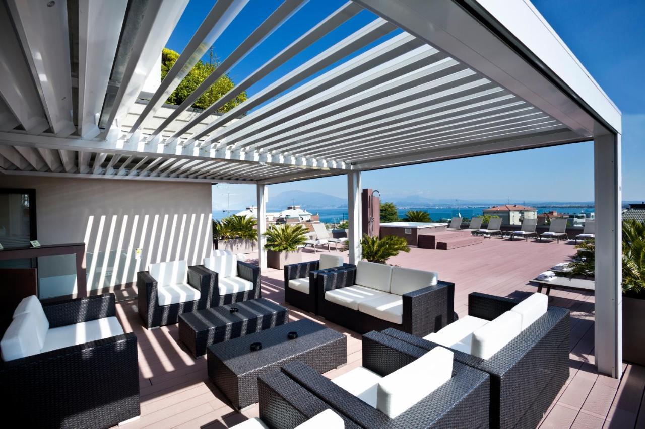 Hotel Desenzano Дезенцано-дель-Гарда Экстерьер фото