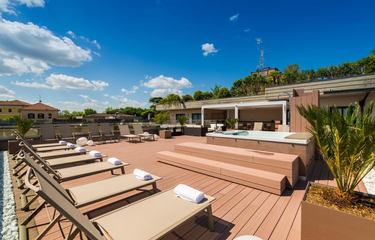 Hotel Desenzano Дезенцано-дель-Гарда Экстерьер фото